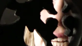 Courtney Cummz blows dick and getting a facial