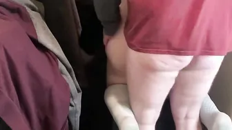 Random dude pulls off condom without me knowing at female glory hole