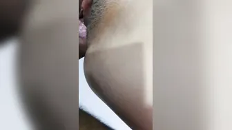 Orgasmo. Squirt a chorros. pipi lluvia de oro. Palabras sucias romanticas. Gemidos. Usar Audifonos