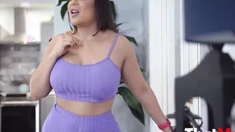 Sexy Mature porn video – Milf makes me eat her twat everytime I lie to her