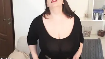 Good mistress BBW thickness doing her housework