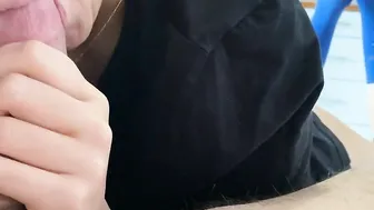 Bombshell Eighteen makes his gigantic Cock cum with her awesome
