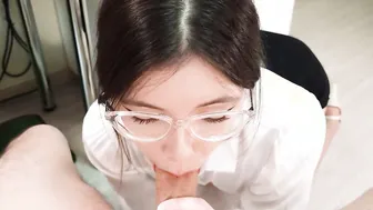 Office secretary came to the bosss house and blown his dick for the award until he cum on her face