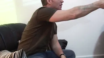 Bae blonde women knows what makes his cock rough