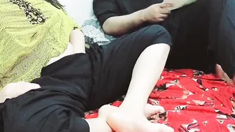 Desi 18 Year Old Masturbating Secretly Next To Stepfather