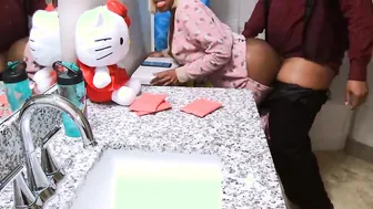 4k Stepdad Awkwardly Teaching Me Standing Sex Ontop Of the
