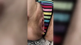 Wow Crazy Hot goddess Soak Unshaved Cunt Up Close Stretched American