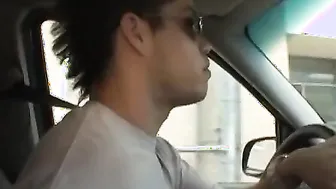 Old creep persuades 2 beauty blondes to suck him dry