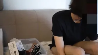 Step sister found my sex toys and tries 1 on me