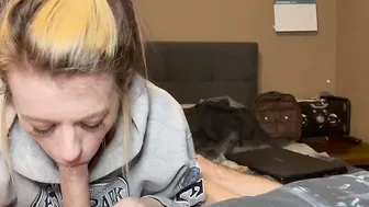 Babyybutt delivers slobbery leaking bubbly blowie