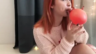 Loony balloon poppin Bombshell bimbos
