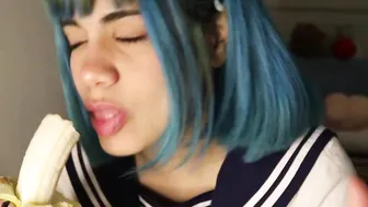 Deep-Throating Bananas! college girl Swallowing Huge Loads