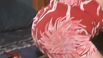 Dude eats vagina and plows flirty GF inside her room