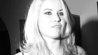 Version porn video – LA VEDOVA - (Full Original Scene into HD Version)