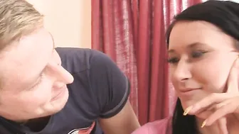 Her boyfriend leaves and she cheats with friend