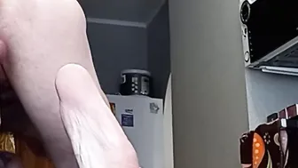 I gotten satisfaction from masturbating my cock with the gentle