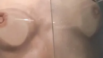 Taking A Shower 19 year old goddess pleasures herself