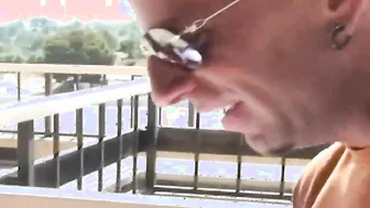 Hunter Bryce provokes an agent makes a Spanish sluts with natural melons