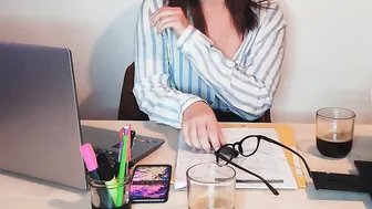JOI - Pounded your young bank advisor