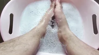 Wash and scrub my huge filthy foot