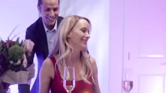 Her Date For The Night Pristine Edge