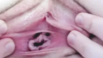 Dripping open wide gape twat clous up