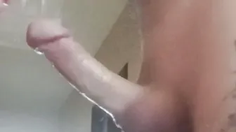 14 cum shots of a fat bitch on the face