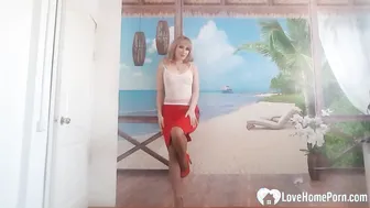 Friendly aunt teases while wearing brown tights
