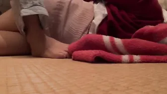 Soft porn video – Small Room Amateur Jizzed - Soft Plump White Body from