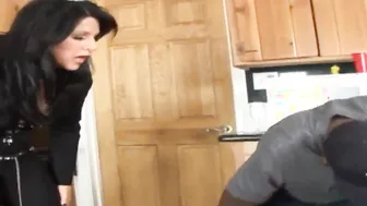 Kendra Secrets wakes up to the smell of african dick while her hubby s..