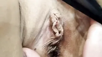 Leaking holes of a old cocksucker-ex-wife and rough fucking close-up