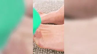 Toes Rubs with oil