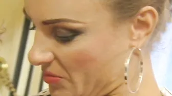 Anal Bombshell wild satisfaction