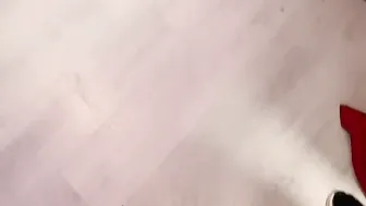 Vends-ta-culotte - Voyeur catching his neighbour masturbating and fucks her