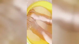 milk toes hot tub - Bombshell care- footfetishfashion