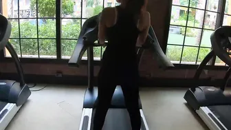 ThaiSwinger.me - Slim eastern eighteen bimbo pounded inside small twat after workout and dick sucking off