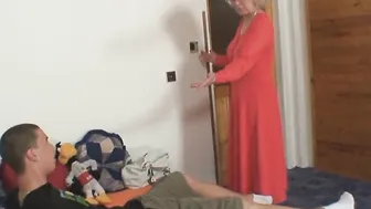 He doggy-fucks babe girlfriends mommy