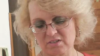 He doggy-fucks babe girlfriends mommy