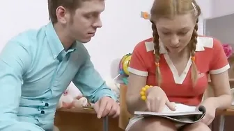 Trick porn video – Dont let her virgin face trick you she is a