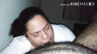Fat hoe got this nut down throat