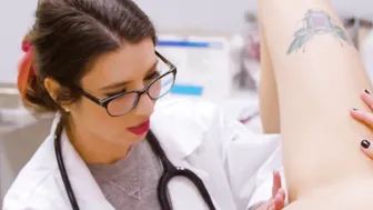 MOMMYS WOMEN - Haley Reeds Nasty cougar And Doctor Only Want To Play With Her Tight Vagina