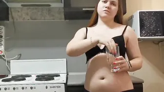 Turned On sexy masturbating into the kitchen for you