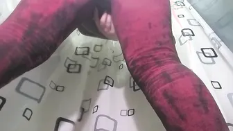 Pissing wetting my gigantic butt inside pants