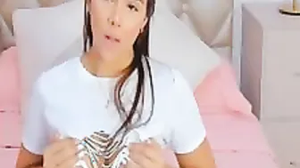 Sweet Babe Dildo Fucking