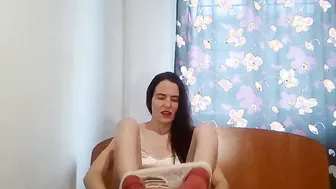20 guys want to fucked her. Bombshell slender sluts is