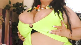 BBW British Plumper big boobies gigantic belly and huge fupa