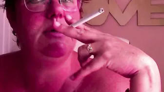 Lusty BBW Ex-Wife is already Smoking Having Fun with her Twat