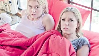 Teenie into halloween Chloe Cherry and cop Haley Reed costumes banged rough