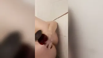Anal Queen takes it inside the butt with gigantic dragon vibrator into shower