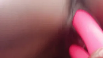Ebony bimbos masturbating on kitchen floor